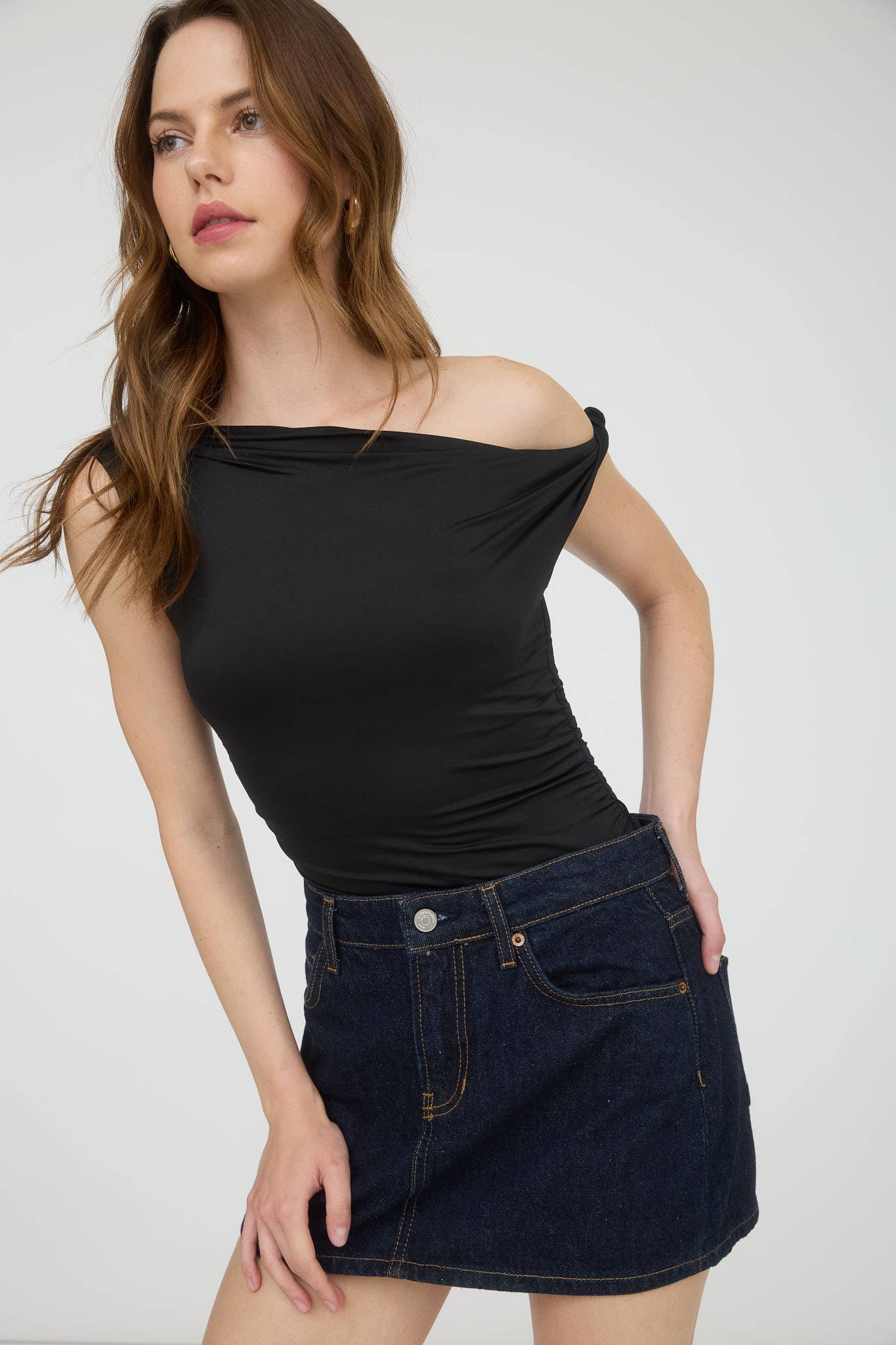 Off-the-Shoulder Twist Shoulder Knit Top