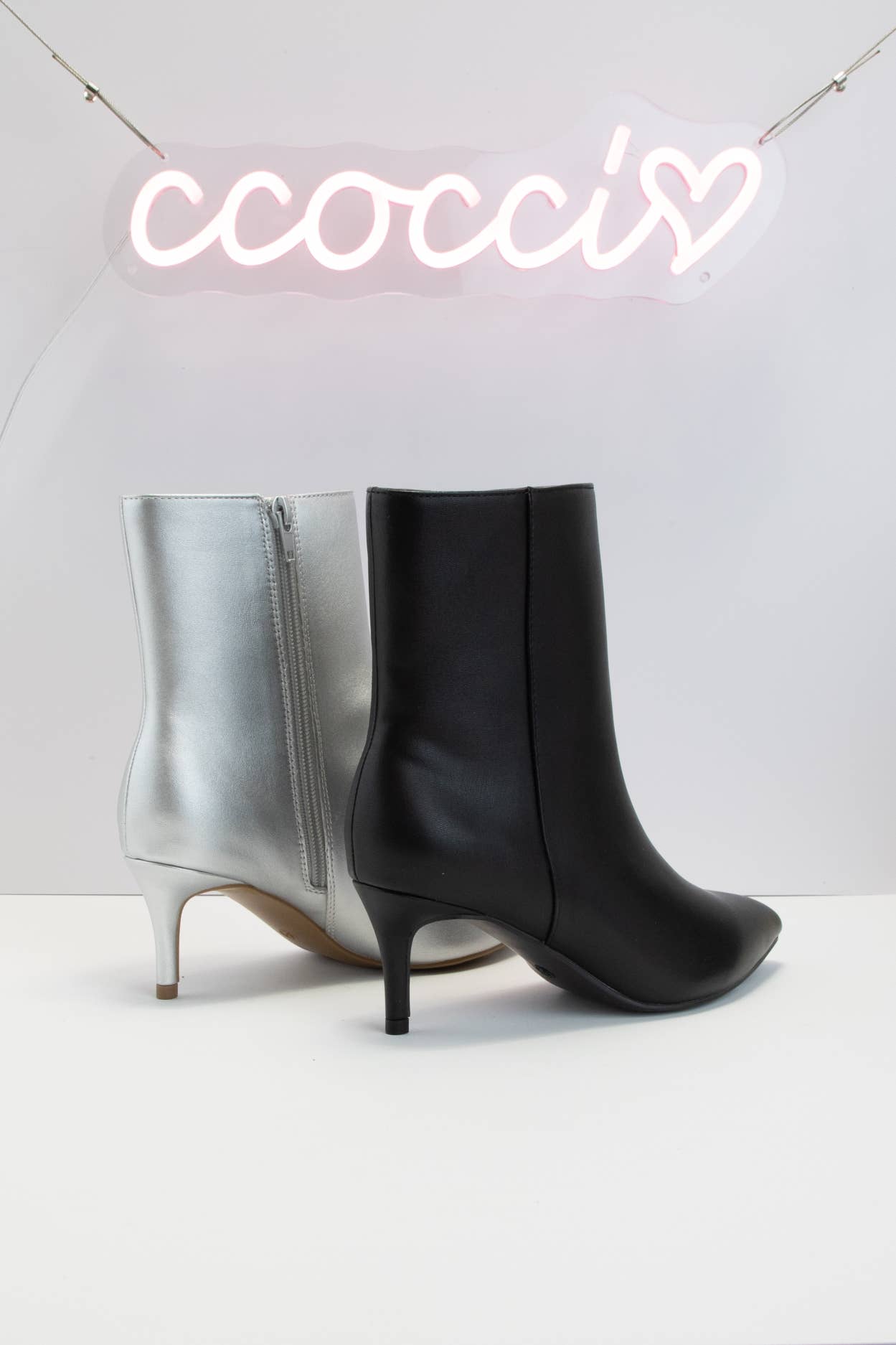 Black Pointed Toe Kitten Stilleto Heel Booties