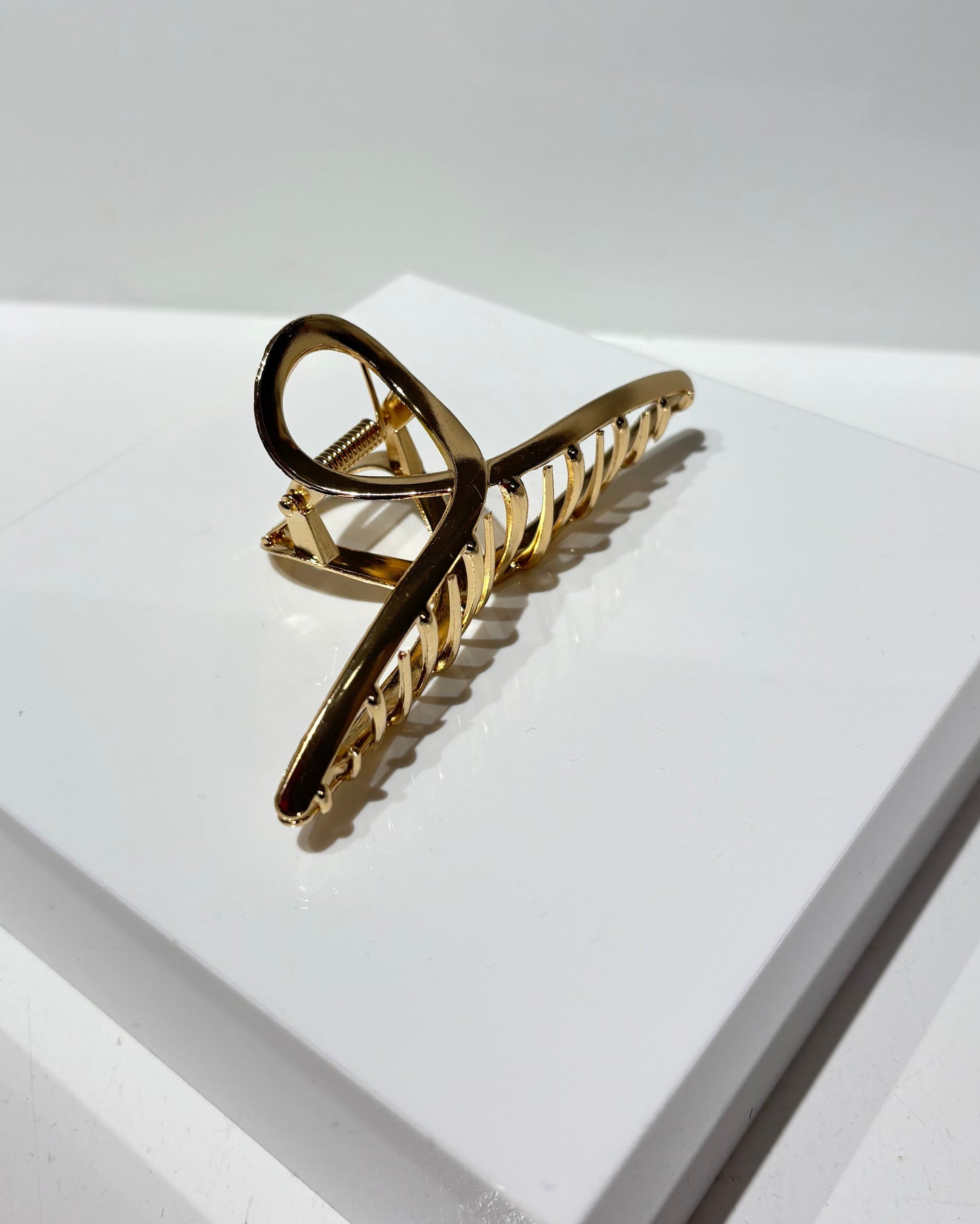 Looped Gold Claw Clip