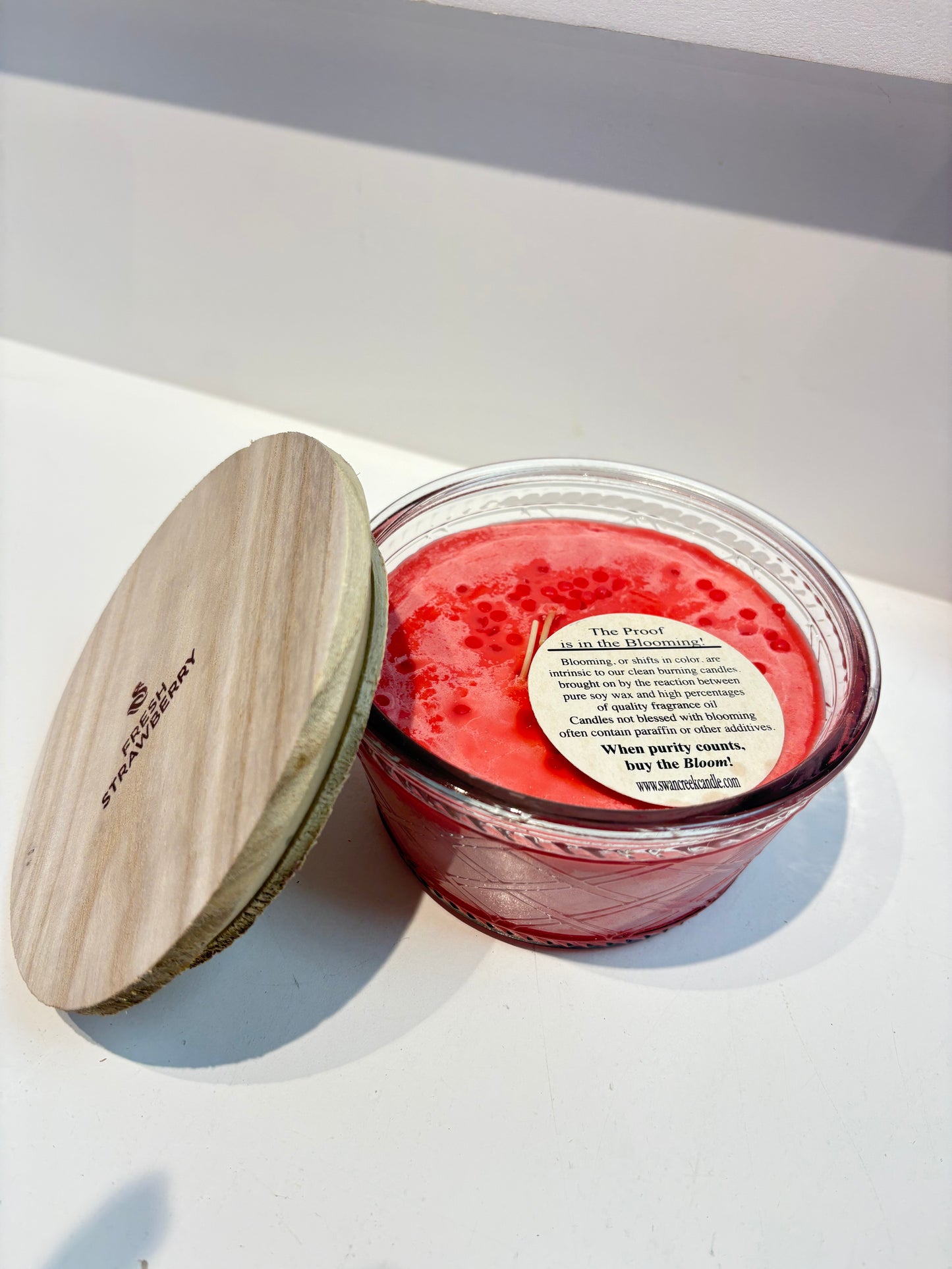 Timeless Bowl Fresh Strawberry