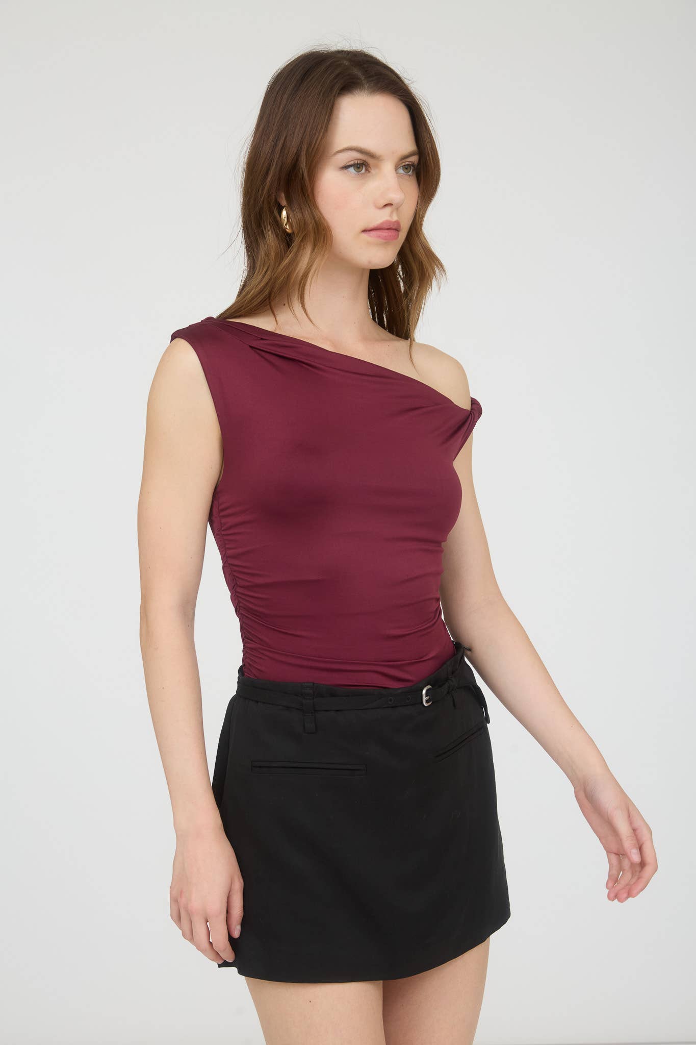 Off-the-Shoulder Twist Shoulder Knit Top