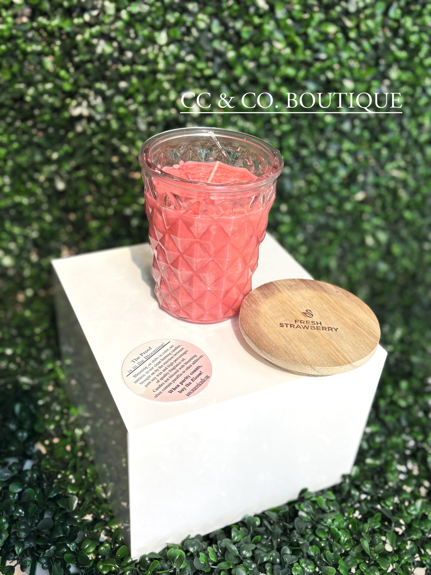 Fresh Strawberry, 12oz Timeless Jar