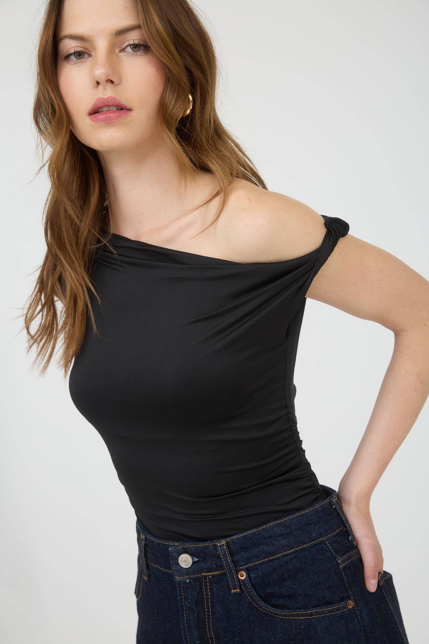 Off-the-Shoulder Twist Shoulder Knit Top