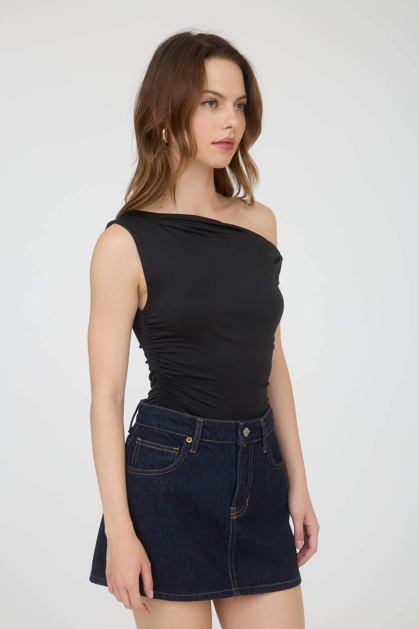 Off-the-Shoulder Twist Shoulder Knit Top
