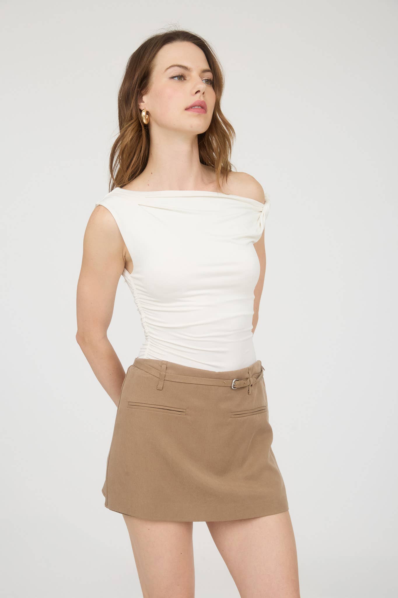 Off-the-Shoulder Twist Shoulder Knit Top