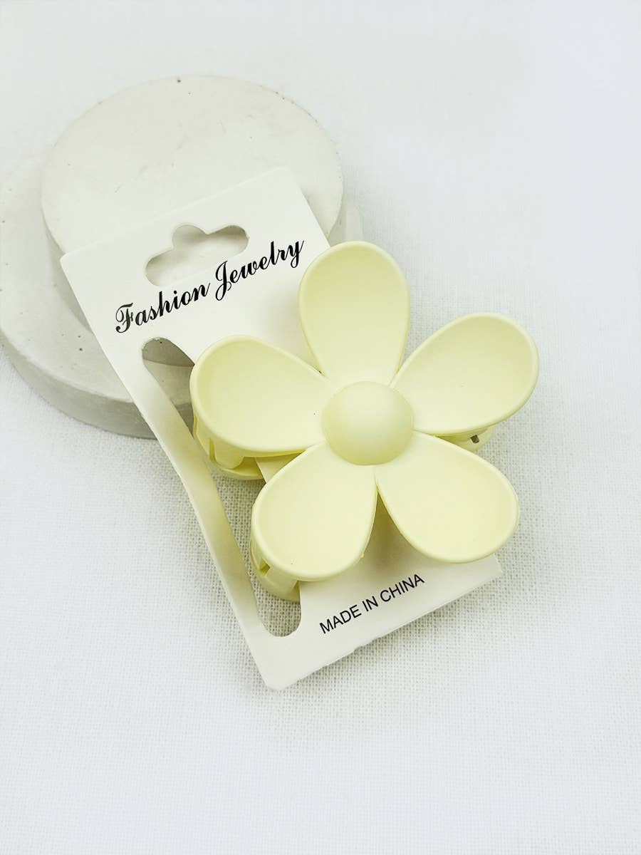 Daisy Matte Hair Clips