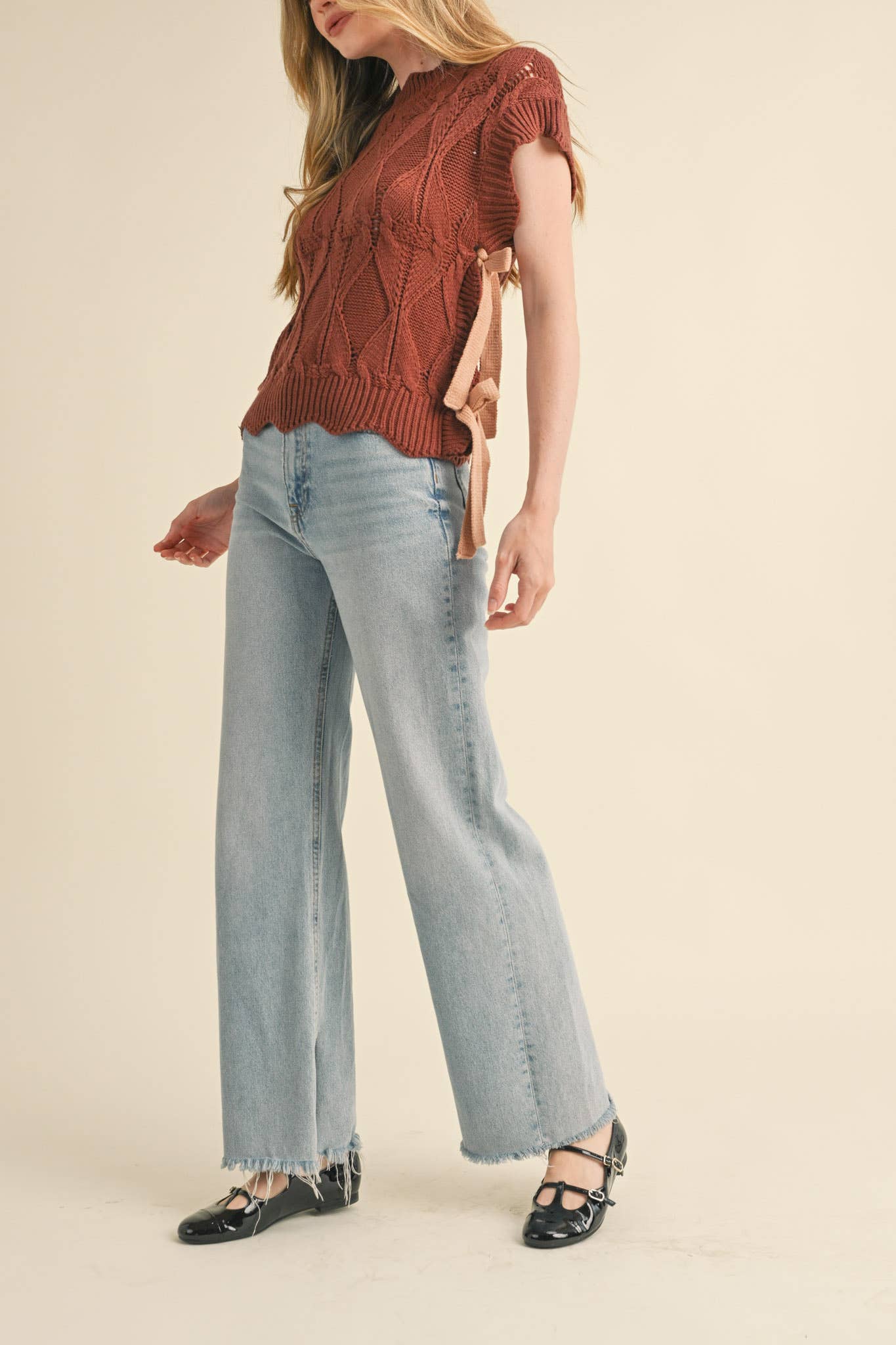 Mock Neck Cropped Sweater Vest