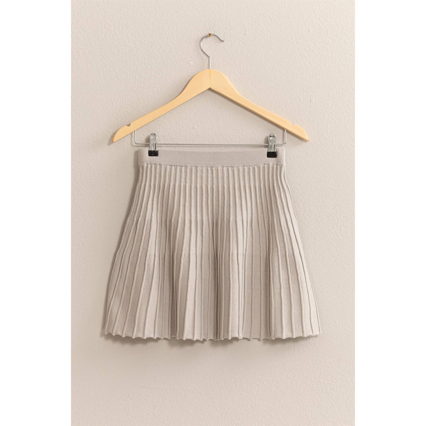 High Waist Knit Pleated Flare Skirt