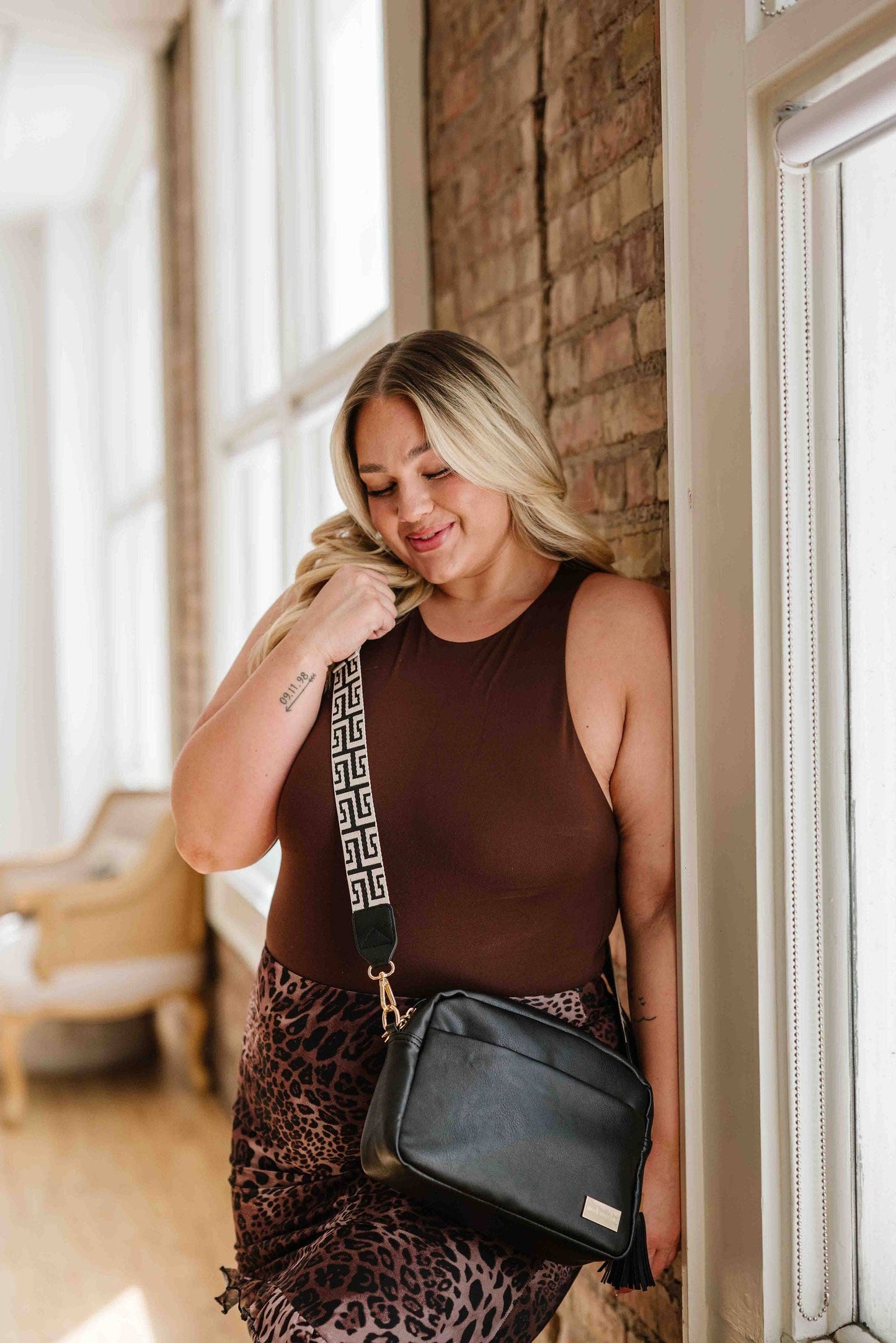 Alice Crossbody
