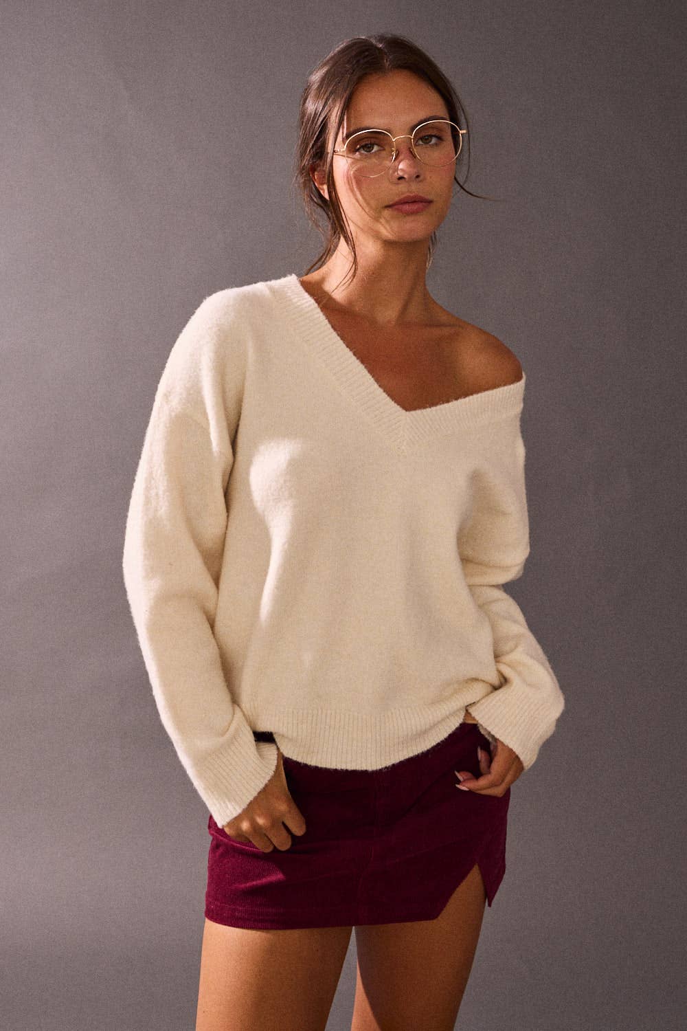 Brushed Knit V-Neck Long Sleeve Pullover