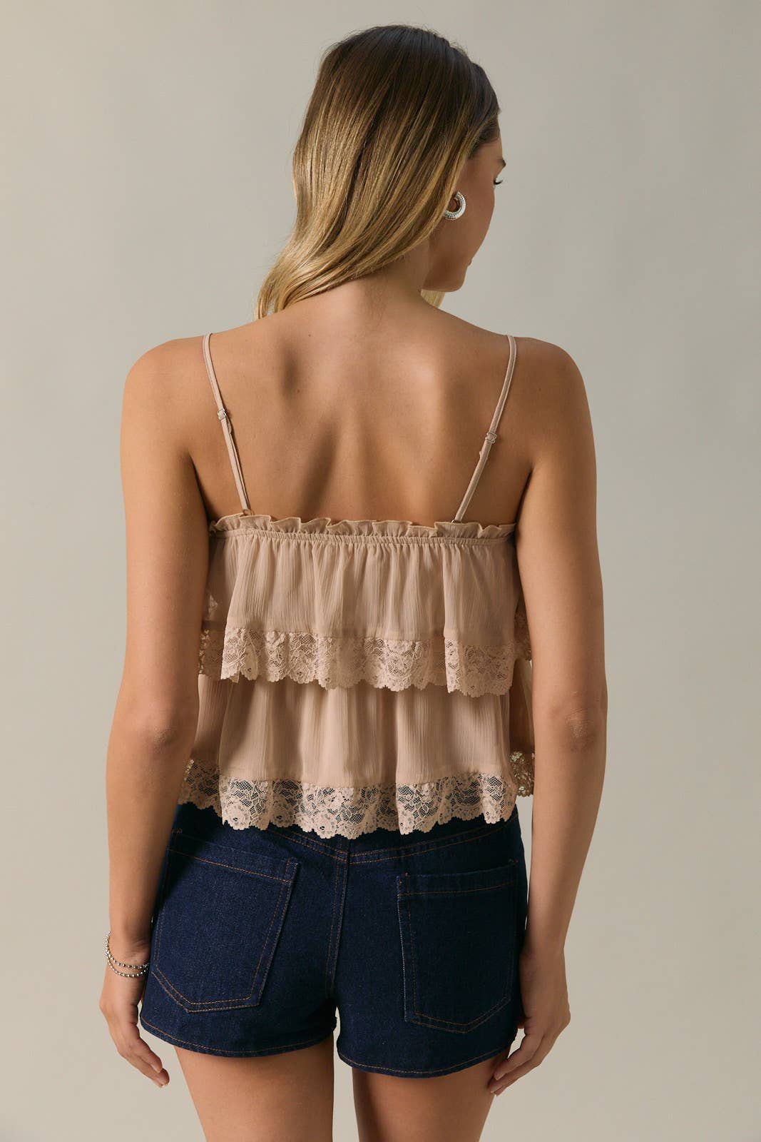 Sleeveless Layered Lace Trim Top