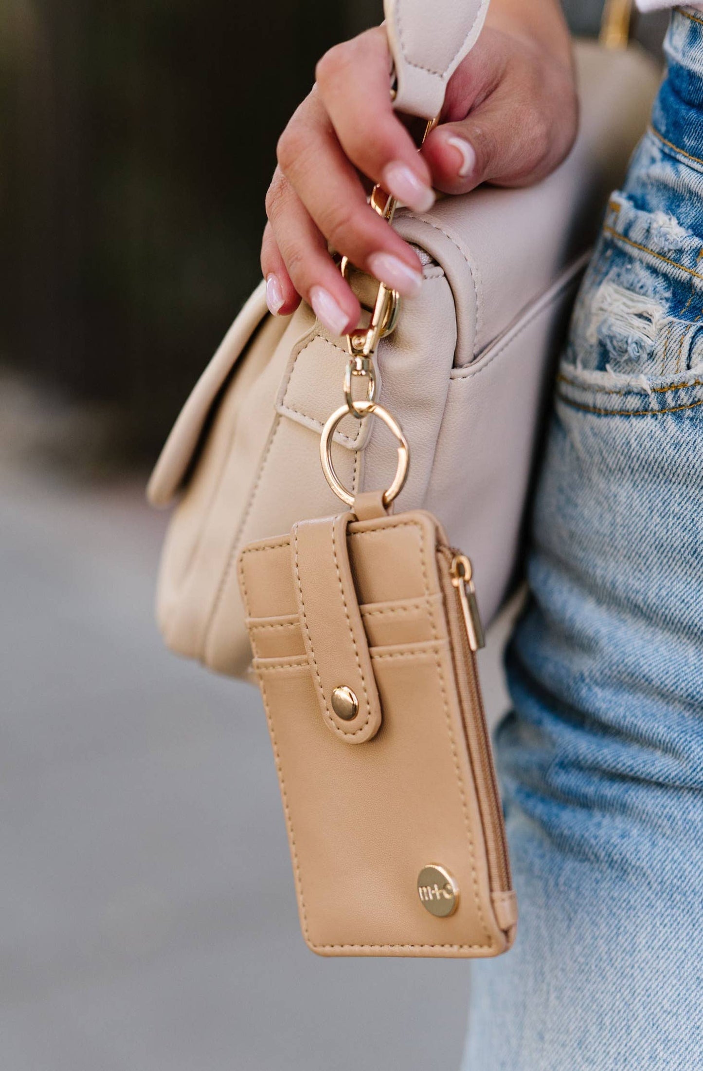 Ava Handheld Keychain Wallet Backpack Purse Accessory