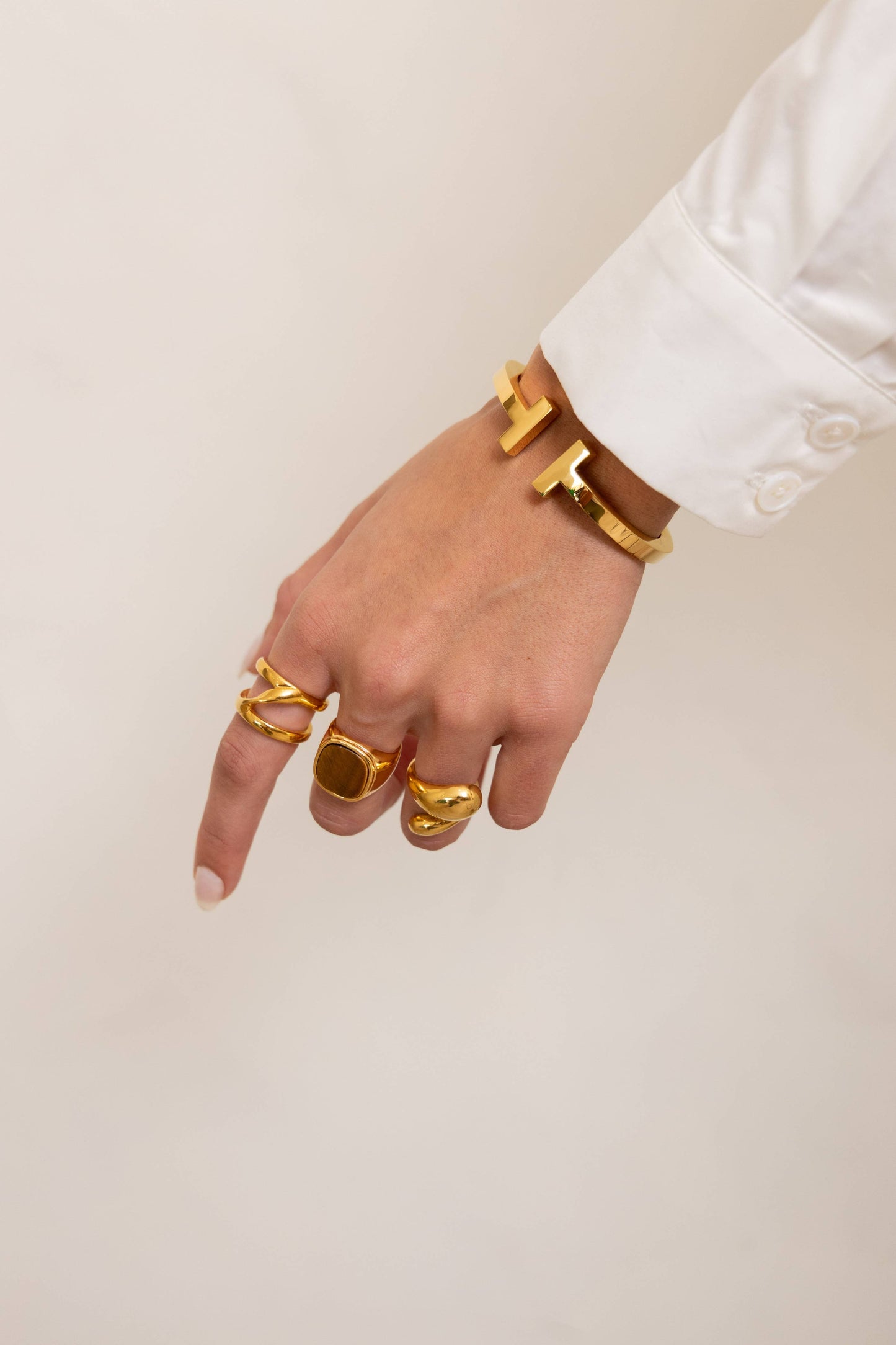 Sadie T Bracelet