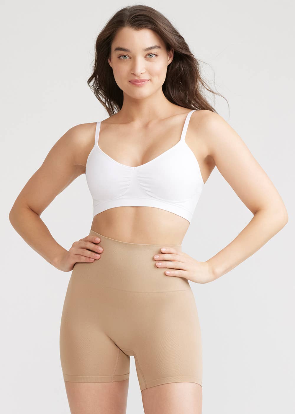 Mona Shaping Short- Nylon Seamless