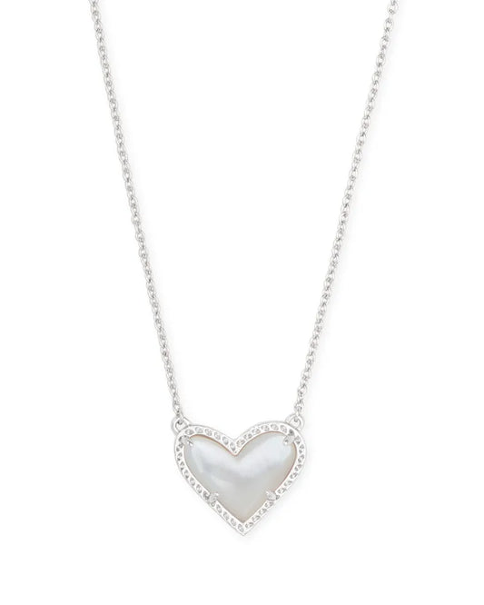 Ari Heart Silver Pendant Necklace in Ivory Mother-of-Pearl